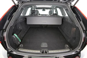 Fahrzeugbild VOLVO XC60 2.0 T6 TE R-Design eAWD