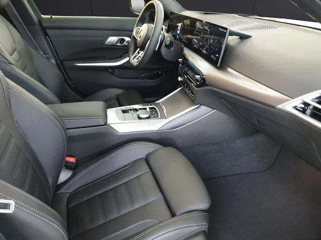 BMW 330e xDrive
