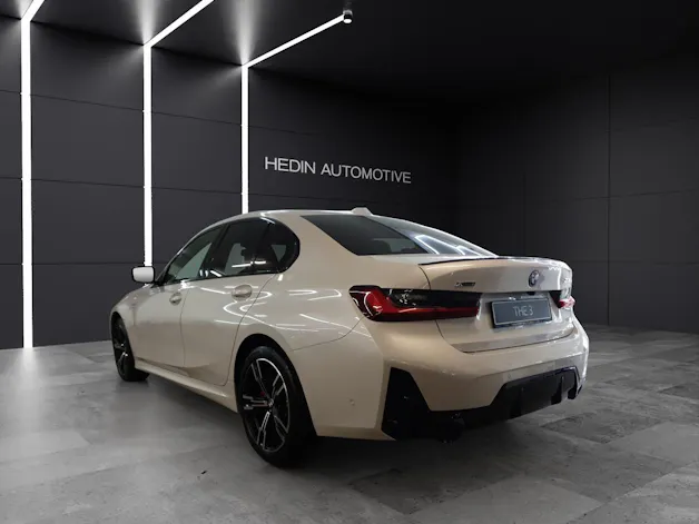 BMW 330e xDrive
