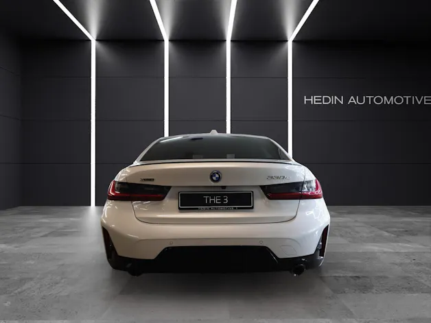 BMW 330e xDrive