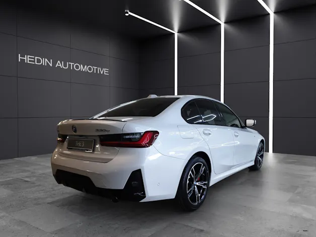 BMW 330e xDrive