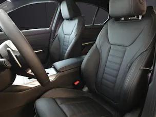 BMW 330e xDrive