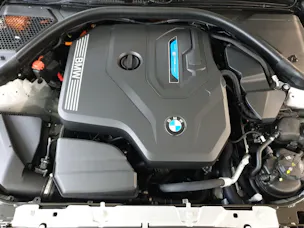 BMW 330e xDrive