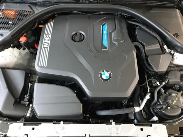 BMW 330e xDrive