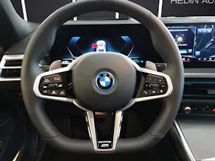 BMW 330e xDrive