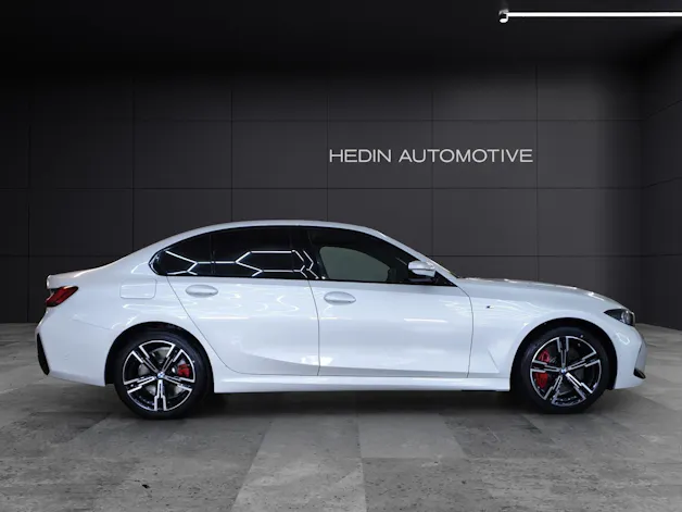BMW 330e xDrive
