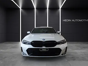 BMW 330e xDrive