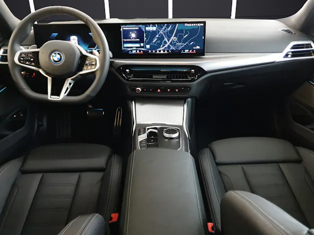 BMW 330e xDrive
