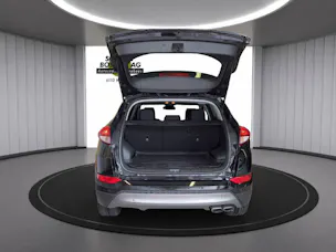 Hyundai Tucson 1.6 T-GDi Plena 4WD