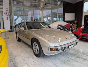 PORSCHE 924 S
