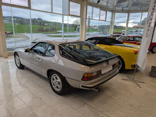 Porsche 924 S