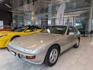 Porsche 924 S