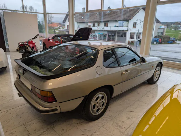 Porsche 924 S