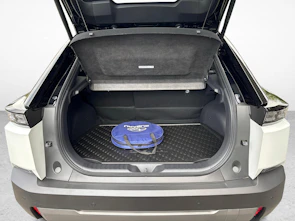 Fahrzeugbild SUBARU Uncharted eV Luxury AWD