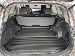 Fahrzeugbild TOYOTA RAV4 2.5 HEV Premium - inkl. Lancierungspaket Winterräder