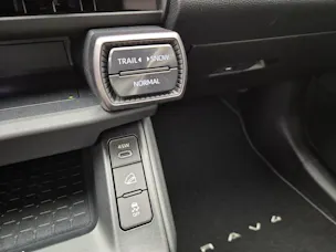 Toyota RAV4 2.5 HEV Premium - inkl. Lancierungspaket Winterräder