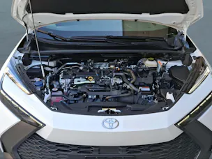 Toyota C-HR 2.0 HEV Swiss Edition 4x4