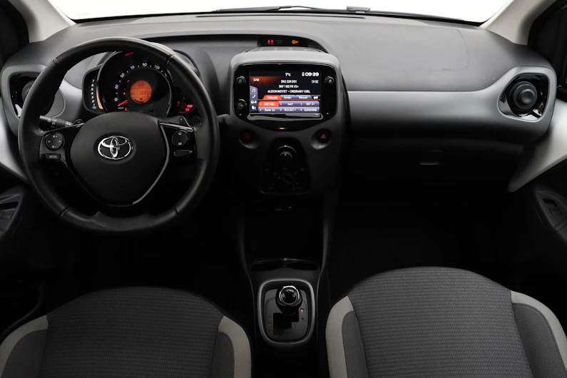 Fahrzeugbild TOYOTA AYGO