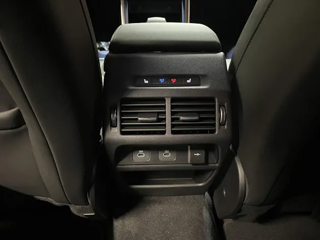 Land Rover Discovery Sport 1.5 T 270e Dynamic S (Plug-in Hybrid)