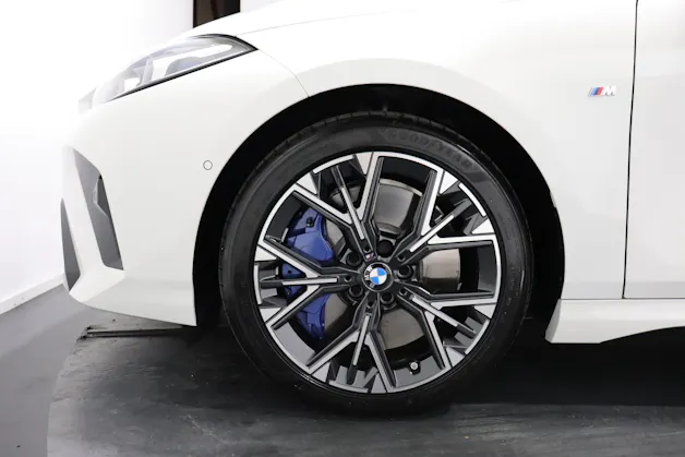 BMW 120i