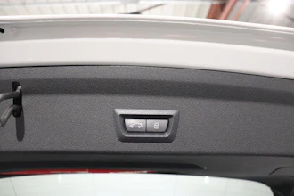 https://vehicle.imgix.net/4251316/aa3408d2-8c98-4f68-b9bc-314a0c9531ec.JPG