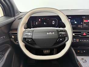 https://vehicle.imgix.net/4251350/6940b5fe-225a-4e7a-a2c9-12ef0f58af1d.jpg