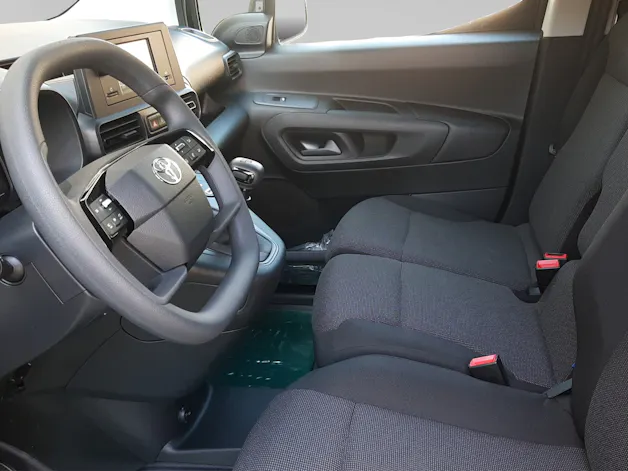 Toyota PROACE CITY Van L1 1.2 Active