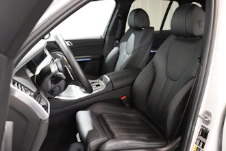 https://vehicle.imgix.net/4251436/cb72c644-b089-42ed-b7cc-18bf1178c03a.JPG