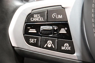 https://vehicle.imgix.net/4251436/f3fd8bdd-07b4-4e33-b5cb-f9bf67114557.JPG