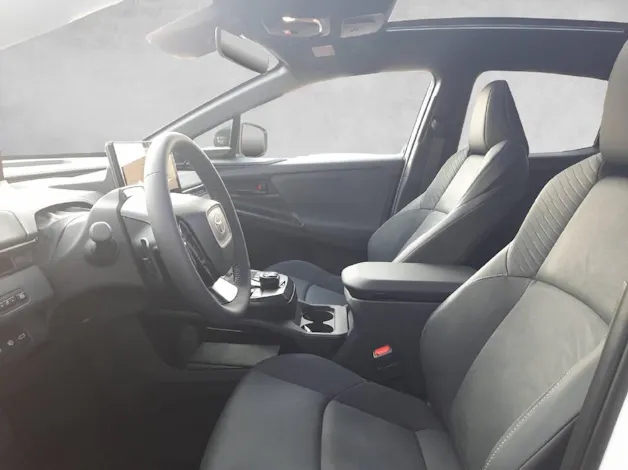 Toyota C-HR+ Premium AWD
