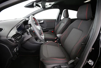 https://vehicle.imgix.net/4251462/18c614f8-f9f1-470d-a6a6-58d262a7446c.jpg