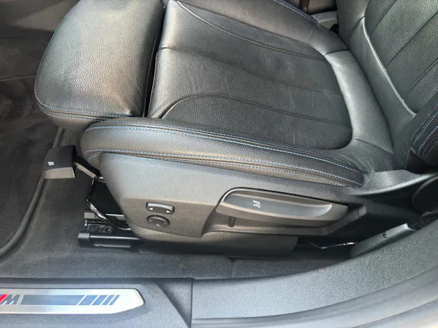 BMW 120d xDrive SAG