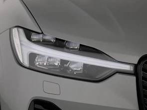 image du véhicule VOLVO XC60 2.0 T8 TE Black Edition eAWD