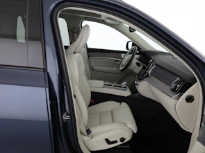 image du véhicule VOLVO XC90 2.0 T8 TE Ultra Dark eAWD