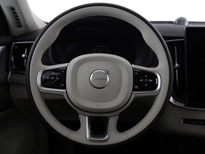 image du véhicule VOLVO XC90