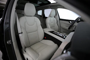 image du véhicule VOLVO XC60 2.0 T8 TE Inscription eAWD