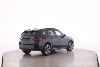 https://vehicle.imgix.net/4251541/bceba98e-7f8c-4c12-a357-49e8fb4f759e.jpg