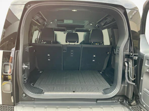 Fahrzeugbild LAND ROVER Defender 110 4.4 V8 Octa