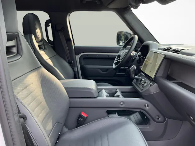 Land Rover Defender 110 4.4 V8 Octa