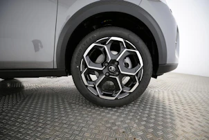 immagine del veicolo CITROEN C3 1.2 Hybrid Edition Tricolore