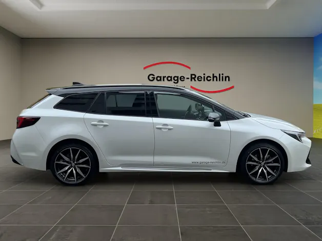Toyota Corolla Touring Sports 2.0 HSD GR Sport