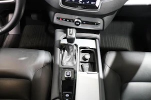 Fahrzeugbild VOLVO XC90 2.0 T6 Momentum 7P. AWD