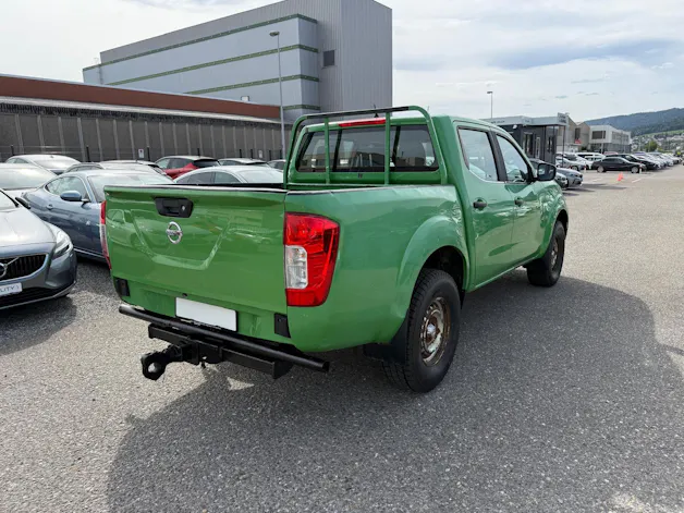 Nissan Navara 2.3 dCi Double Cab Visia S/S