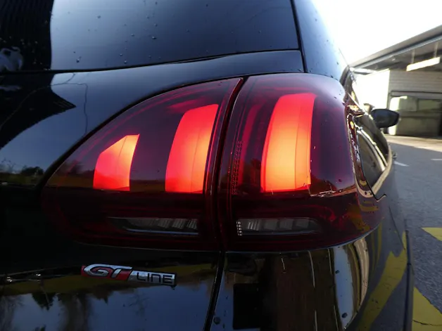 Peugeot 2008 1.5 BlueHDi 120 GT Line Automat