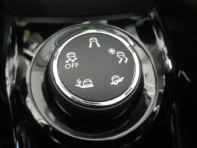 Peugeot 2008 1.5 BlueHDi 120 GT Line Automat