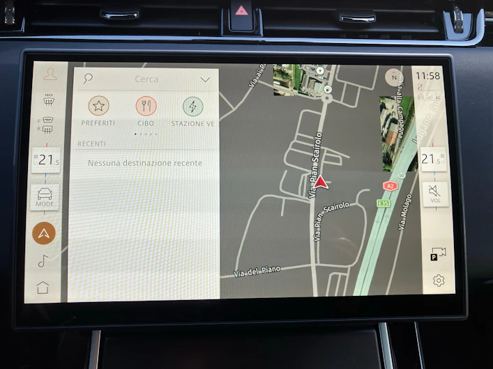 Fahrzeugbild LAND ROVER RANGE ROVER EVOQUE