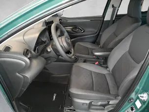 Toyota Yaris 1.5 VVT-i HSD Trend