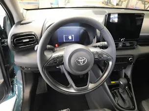 Toyota Yaris 1.5 VVT-i HSD Trend