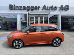 Suzuki Swift 1.2 Sakura Top Hybrid