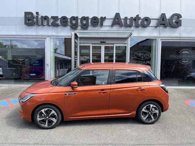 Suzuki Swift 1.2 Sakura Top Hybrid